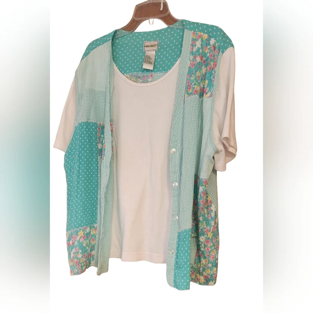 Women's Mint Patchwork Capris Set with Cream Tee